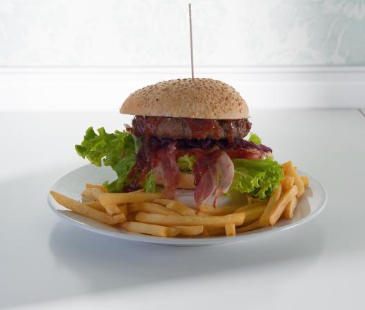 Hamburgheria Viva Cafe